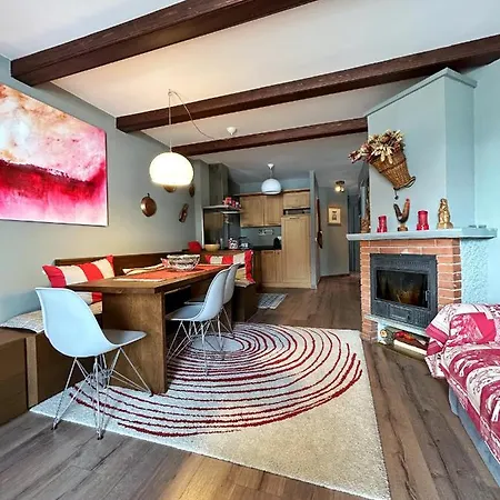 Apartment Giomein, Di Charme Artistico ,cir 0279 Breuil-Cervinia
