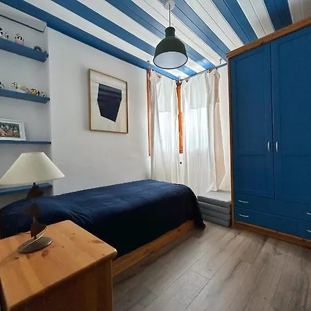 Giomein, Di Charme Artistico ,cir 0279 Apartment